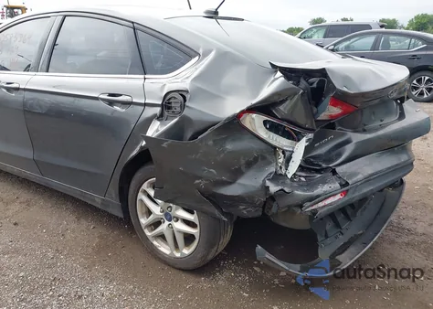 2016 Ford Fusion Se z USA, uszkodzony, nr VIN 3FA6P0H72GR345022